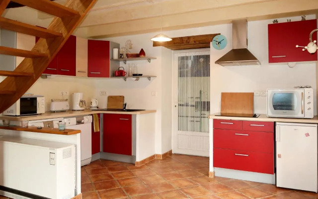 Holiday Home L'Hirondelle - SJD202