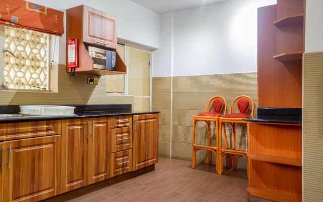 Mimosa Court Apartments