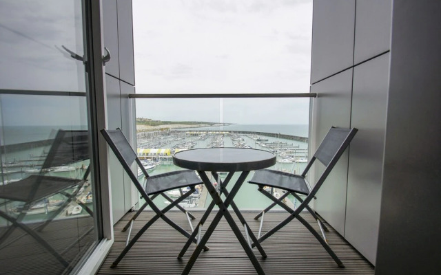 Orion Marina Sea View Parking by Brighton Holiday Lets