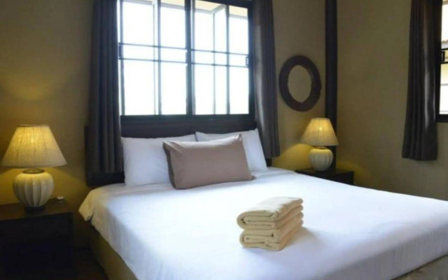 Baan Salathai Hua Hin
