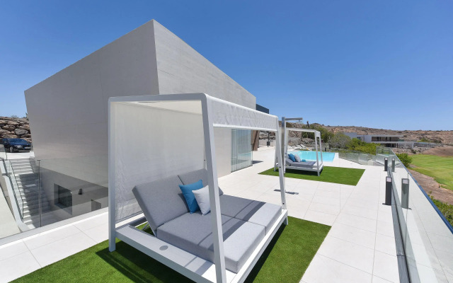 Sunset Villa