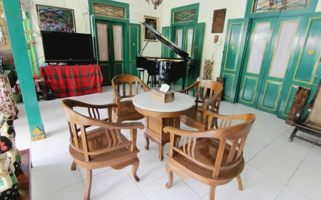 Pondopo Andari Homestay