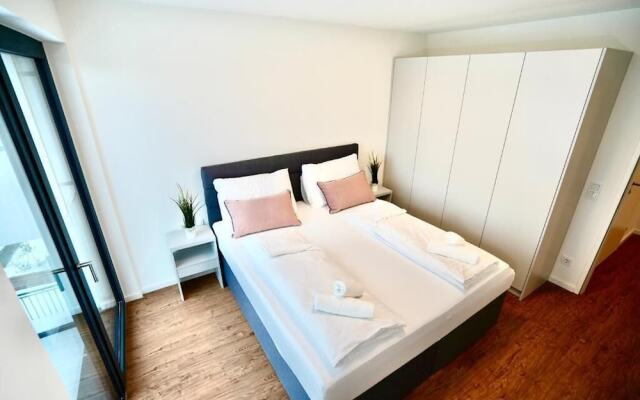 DM & S Apartment