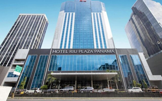 Hotel Riu Plaza Panama