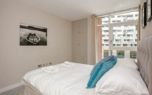 2 Bedroom Canal-side Flat