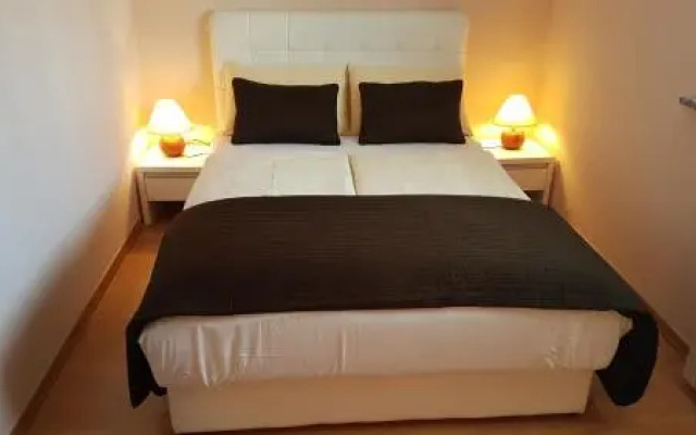 Rooms & Apartments Giulia