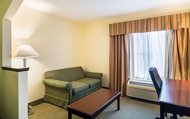 Quality Inn & Suites