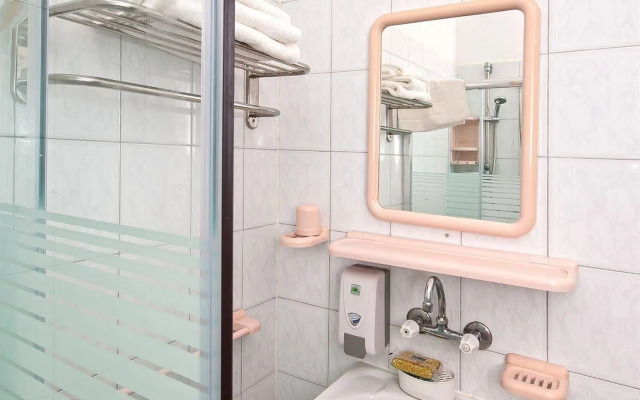 Kibbutz Inbar Country Lodging