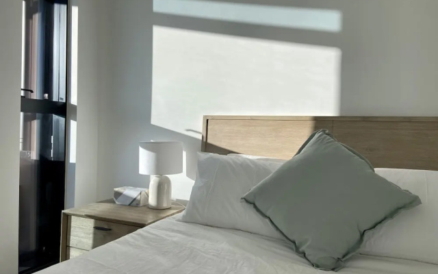 Skygarden Luxury Condo