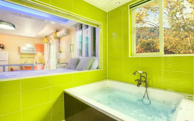 Gapyeong Jayeonharmony Pension