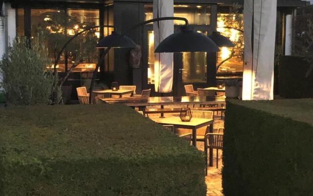 Hotel Montanus