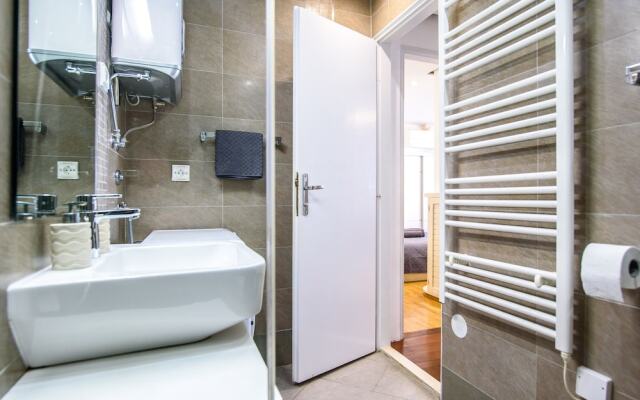 Luan Old Town apartment by DuHomes