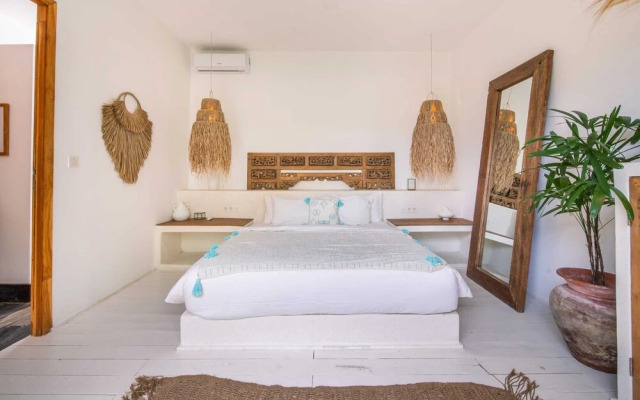 Tropical Design, Private Villa, 3 BR, Umalas