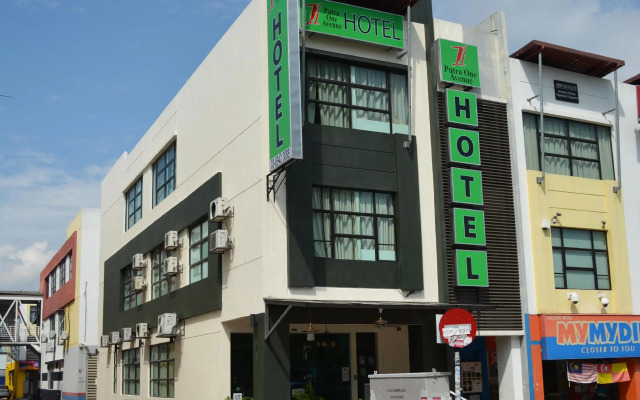 Putra One Avenue Hotel