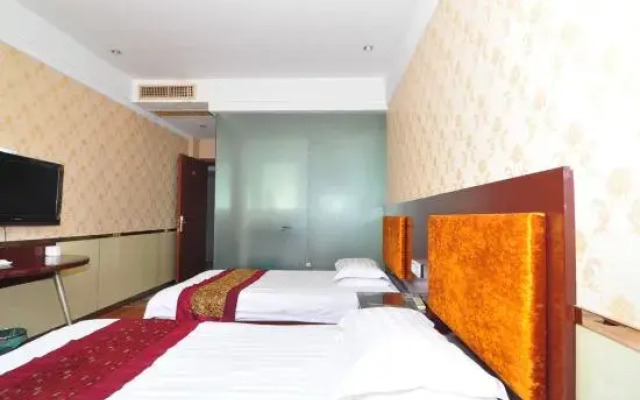Town Haipeng Hotel