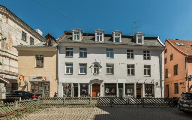 Old Town White