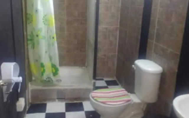 Hostal Gran Santiago Yungay
