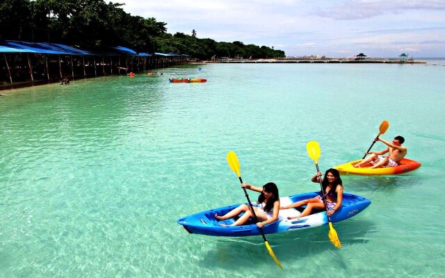 Paradise Island Park & Beach Resort