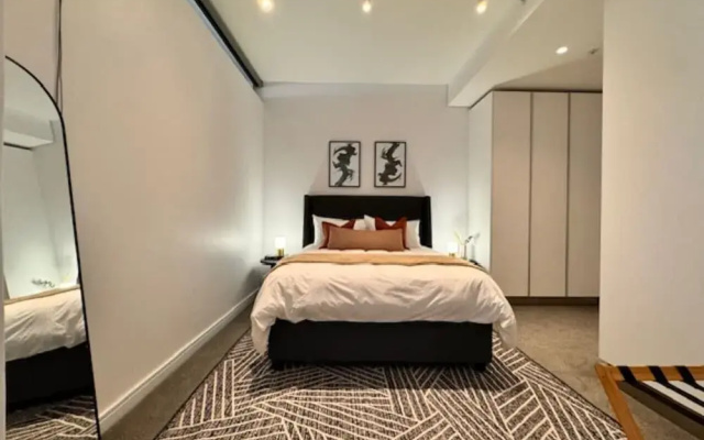 Luxury City Apartment at the Rubik
