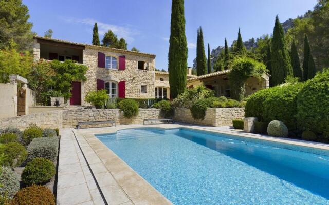 Maison Les Baux-de-Provence, 6 pièces, 8 personnes - FR-1-599-63