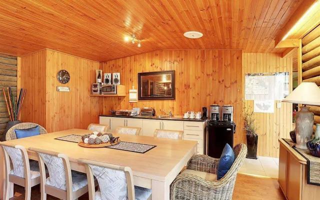 Sunway Farm Bed & Breakfast & Rosebud Cottage