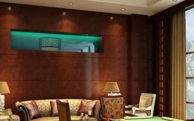 Golden Ray International Hotel