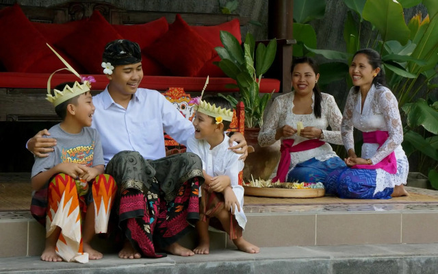 Ubud Raya Resort