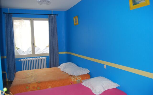 Hôtel Aux Amis Réunis