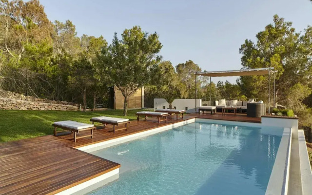 Luxury Villa With sea and Sunsets Views