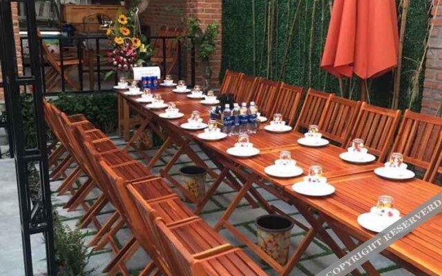 Tu Quy Hotel