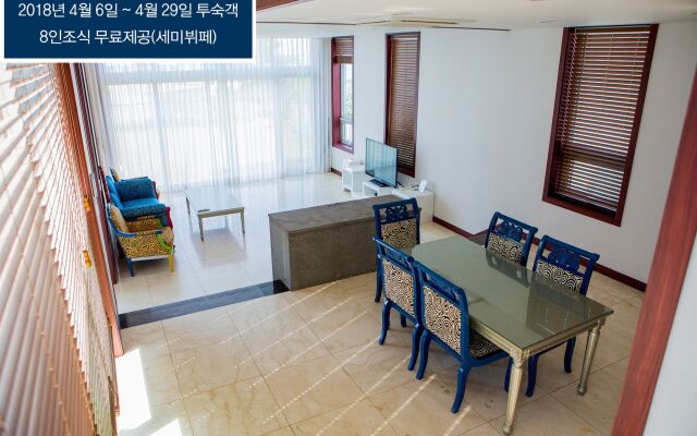Boutique Villa De Aewol