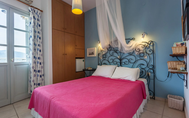 Thea Home Hotel by Booking Kottas