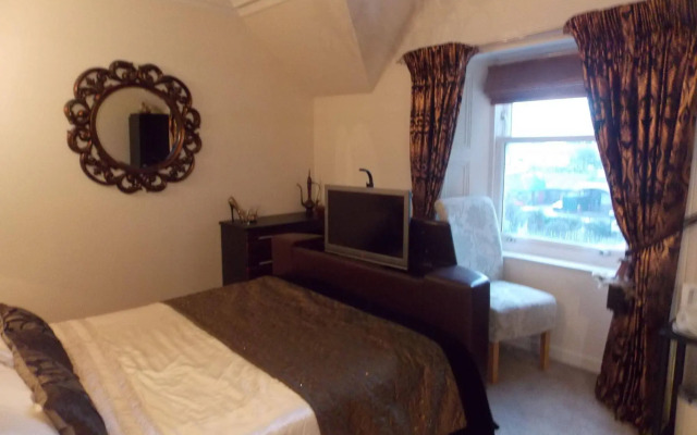 High Cliff Guest House
