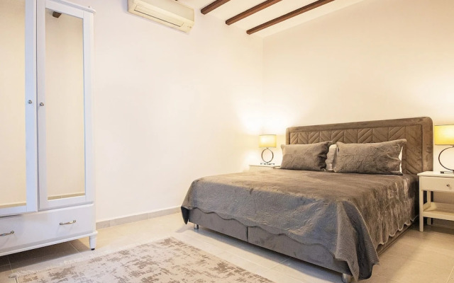 The Flag Suites