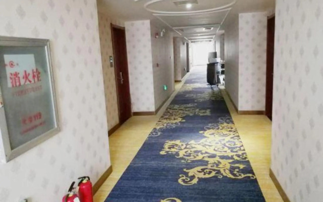 Qingluan Holiday Hotel