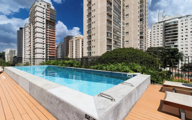 Ape C AR piscina e academia prox Allianz