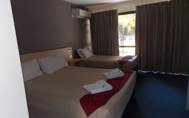 Currimundi Hotel Motel