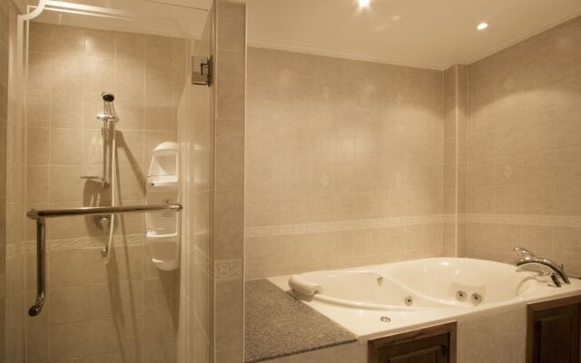 Corrib Village South Beach Beach Pattaya