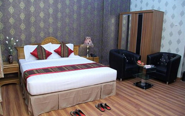Excel Capital Hotel