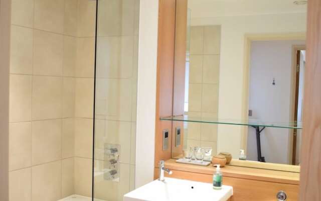 1 Bedroom Apartment in North London