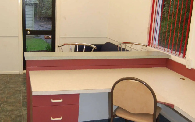 Egmont Eco Leisure Park - Hostel