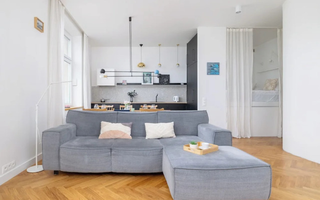 Family Apartment in Center by Renters