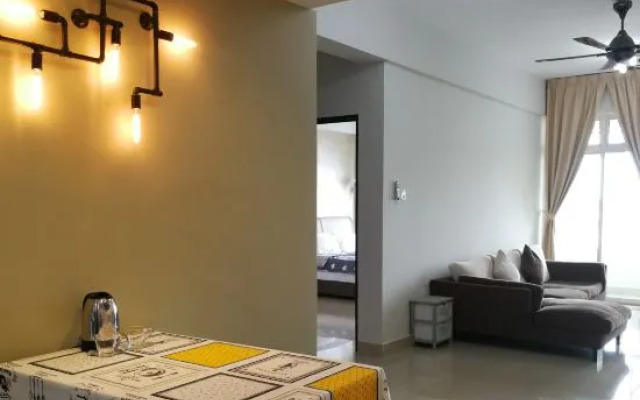 Jynest Midori Green @ Austin Heights Homestay