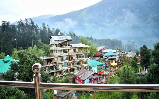 Nirvana Classic With Balcony Mountain view