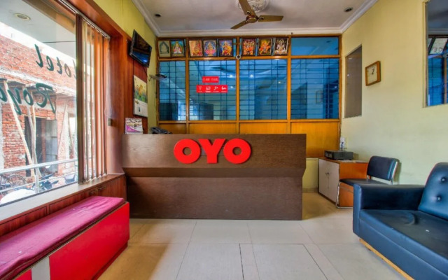 OYO 22434 Hotel Royal Arya