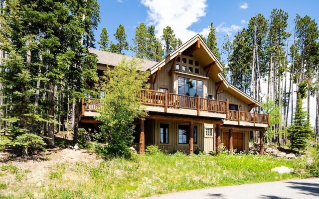4 Full Moon 4 Bedroom Home by Moonlight Basin Lodging