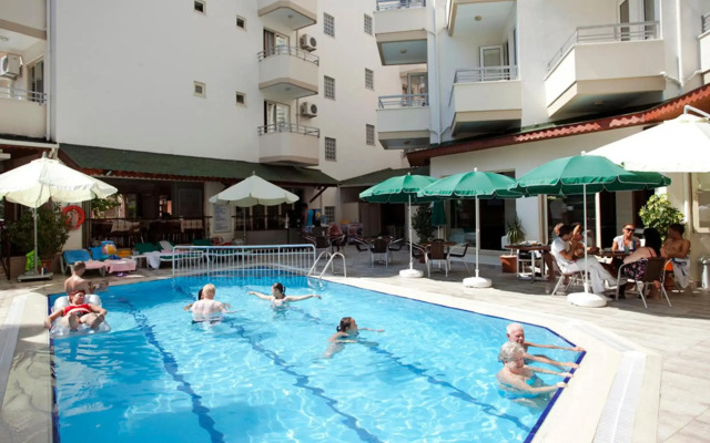Remi Hotel
