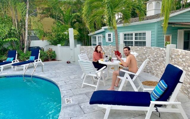 Sugarloaf Frank`s Key West Experience