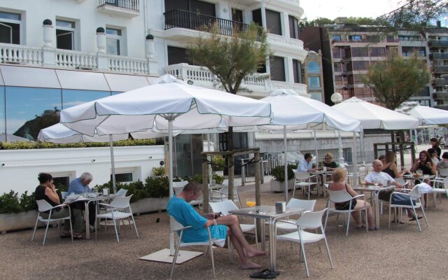 Hotel Niza