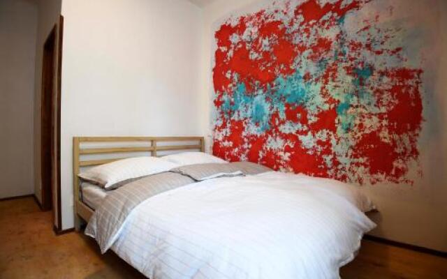Giotto Apartments